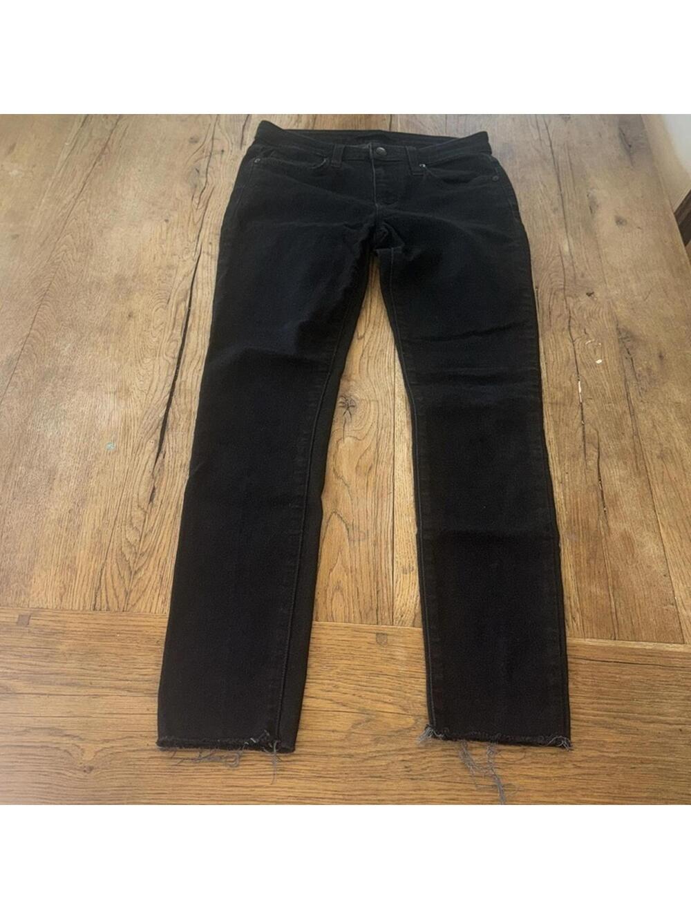 Joe’s Jeans Skinny Leg Frayed Raw Hem Ankle Cropped Black Denim Jeans